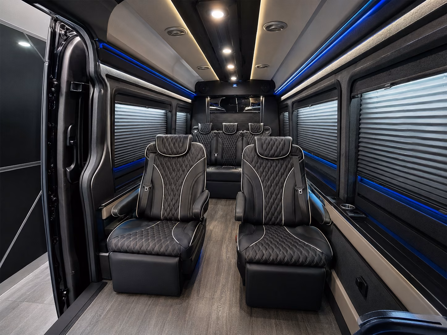 group airport transfers for fort eisenhower personnel and families